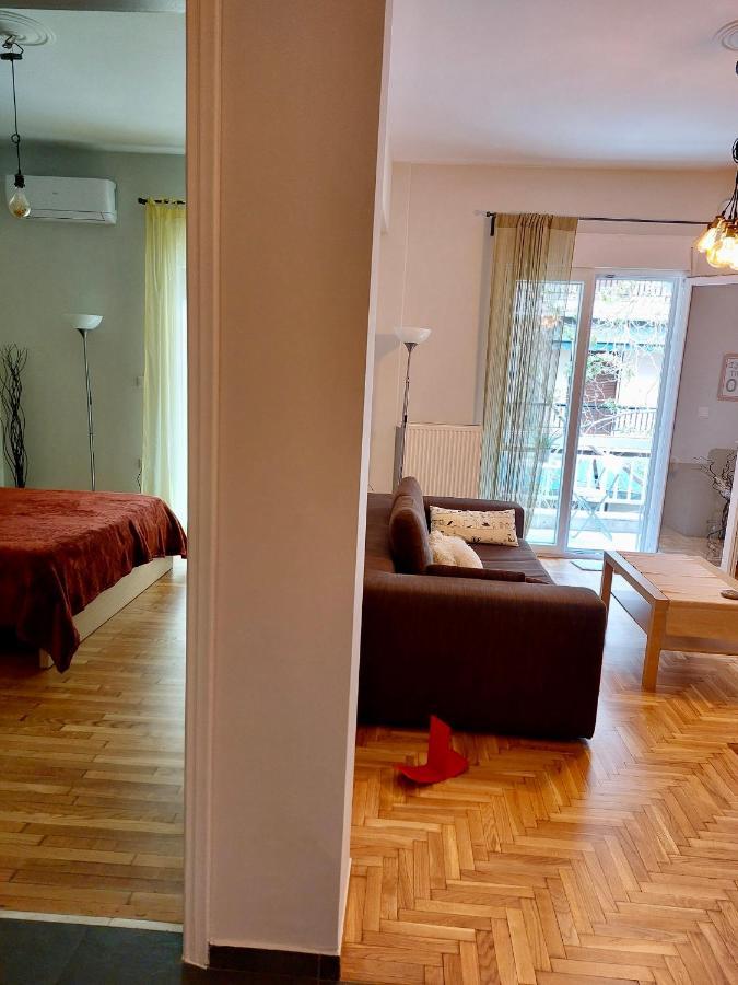 Christina-Anna Athens: City Center Apartment Near Acropolis and National Gardens Exterior photo