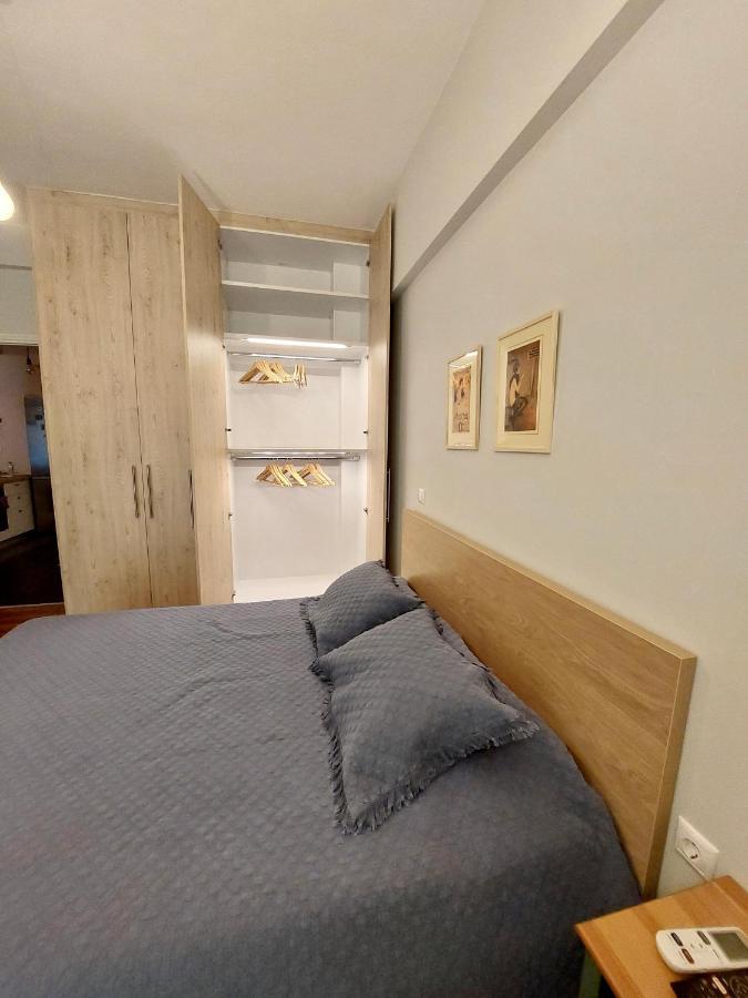 Christina-Anna Athens: City Center Apartment Near Acropolis and National Gardens Exterior photo