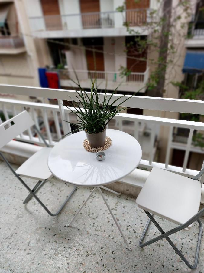 Christina-Anna Athens: City Center Apartment Near Acropolis and National Gardens Exterior photo